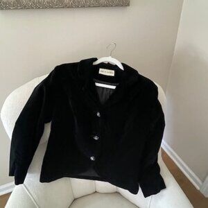 KORET of California Vintage fitted blazer in Black Velvet with deco buttons